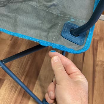 Kalitesiz Kamp Sandalyeleri: 2 Yıl Sonra Toz Oluyor!