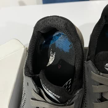 Skechers Ayakkabının Tabanı Yırtıldı: Kullanıcı Hatası Mı, Kalite Sorunu Mu?