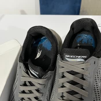Skechers Ayakkabının Tabanı Yırtıldı: Kullanıcı Hatası Mı, Kalite Sorunu Mu?
