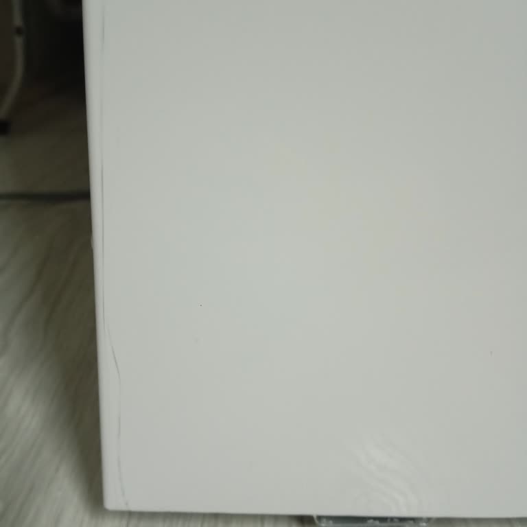 Çizik Buzdolabı Ve Ertelenen Çözüm