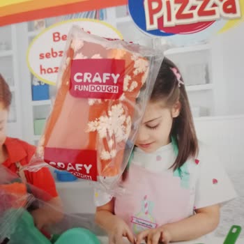 Küflü Oyun Hamuru Ve Yetersiz Müşteri Hizmeti