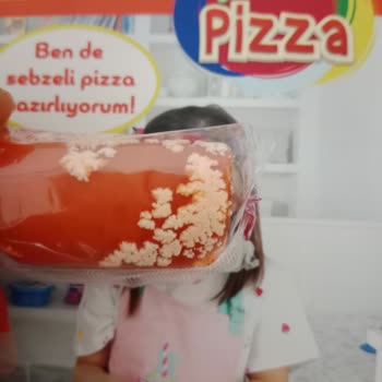 Küflü Oyun Hamuru Ve Yetersiz Müşteri Hizmeti