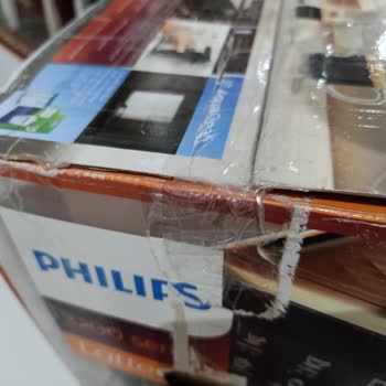 Açılmış Ve Teşhir Ürünü Olarak Gönderilen Philips Lattego Kahve Makinesi