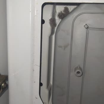 Bosch Servisinden Hayal Kırıklığı: Eksik Bakım Ve Yüksek Ücret