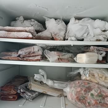 Buzdolabının Sürekli Buz Tutma Sorunu