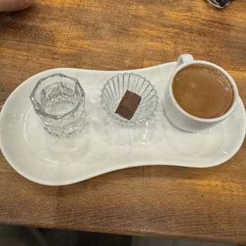 Yanıltıcı Sunum Ve Kirli Servis