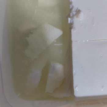 Güvendiğimiz Peynirde Kıl Şoku
