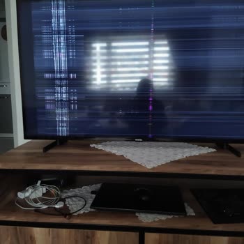 Vestel TV'de LED Sorunu Ve Yetersiz Garanti Desteği