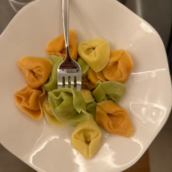 Metro Grossmarket Bozuk Tortellini: Sağlığımızı Tehdit Eden Koku