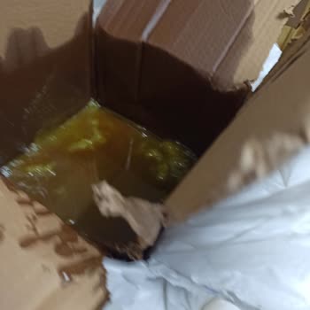 Yurtiçi Kargo Gönderim Zarar Verilmiş Şekilde Teslim Edildi