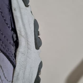 Skechers Kusurlu Ayakkabılar