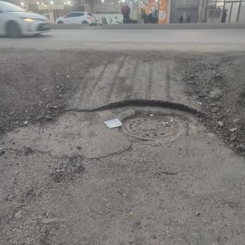 T. C. Cumhurbaşkanlığı Mahallemizdeki Yolların Rampaları Sorun Yaratıyor!