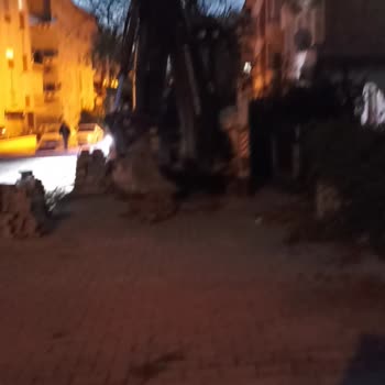 Mahallede Güvenlik Tehlikesi: Elektrik Trafosu