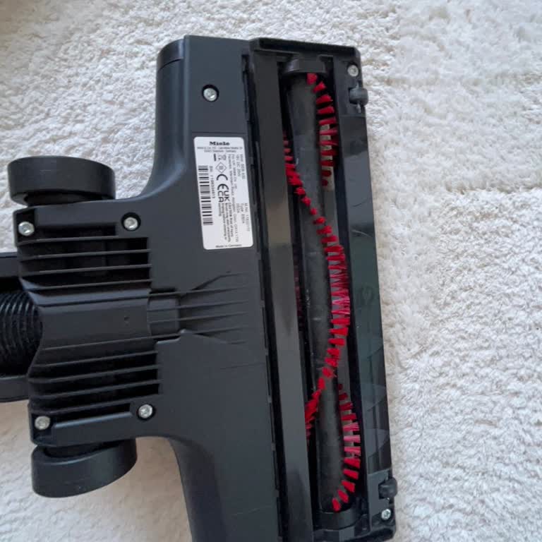 Miele Süpürge Başlığı Sorunu