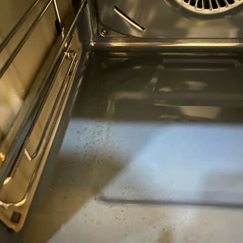 Beko Ankastre Fırında Paslanma Sorunu Ve Değişim Talebi