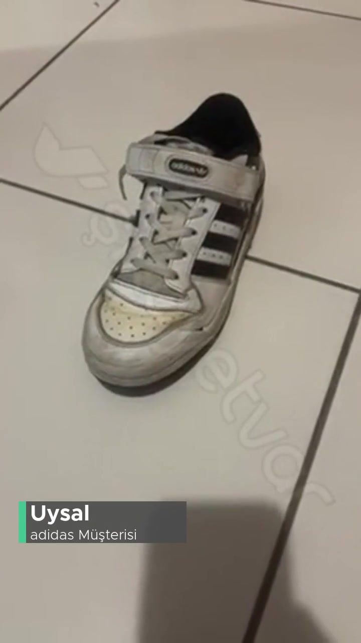 Adidas Firmasından Aldığım Spor Ayakkabı Yırtılması videonun kapak resmi