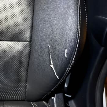 Ford Servis Ziyaretinde Koltuk Hasarı Ve Yanlış Parça Sorunu