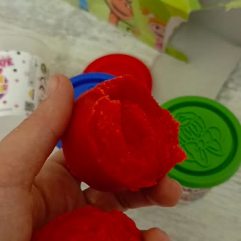 Toyzz Shop'ta Bozuk Oyun Hamuru Sorunu