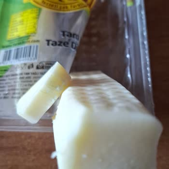 Tarihi Geçmemiş Peynirde Küf Sorunu
