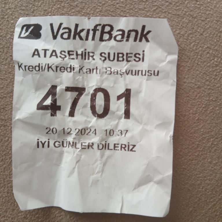 VakıfBank Şubesinde Uzun Bekleyiş