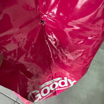 Yırtık Mama Paketleri Ve İade Sorunu