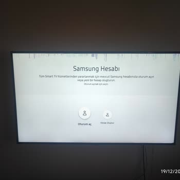 Samsung Televizyonun Beklenmedik Panel Arızası