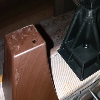 Bellona Kanepe Gıcırtısı Ve İletişim Eksikliği