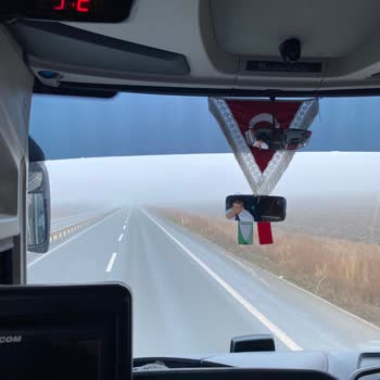 Otobüs Şoförlerinin Sigara İçmesi Yolcu Güvenliğini Tehdit Ediyor