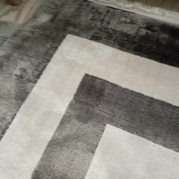 Gümüşsuyu Halı'da Renk Bozulması Ve İade Sorunu