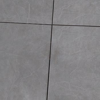 Seramiksan İzmir Yenişehir'den Alınan Defolu Seramikler Ve Çözüm Bulunamayan Sorun