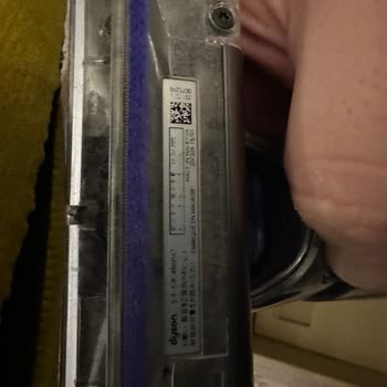 Dyson V12 Süpürge Başlığı Sorunu Ve Müşteri Hizmetleri Deneyimi