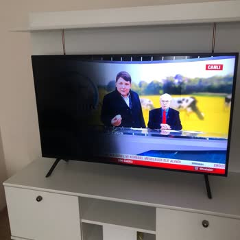 Pantalla del Samsung 49RU7100 oscurecida durante garantía