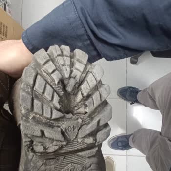 Scooter Ayakkabılarında Beklenmedik Taban Sorunu