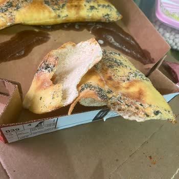 Sert Ve Kuru Sarımsaklı Ekmek Sorunu