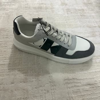 Yanlış Renk Ayakkabı Sorunu: İki Kez Aynı Hata