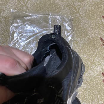 Skechers Ayakkabıda Şok Edici Dayanıklılık Sorunu