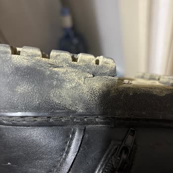 Pull And Bear Botlar Yağmura Dayanıklı Değil