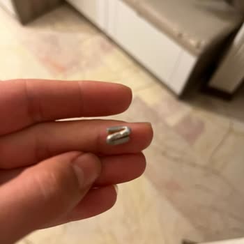 Apikoğlu Sucukta Demir Parçası: Sağlık Tehdidi Ve Üretim Hatası