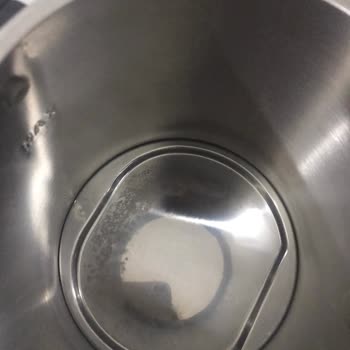 İlk Kullanımda Paslanan Çay Makinesi