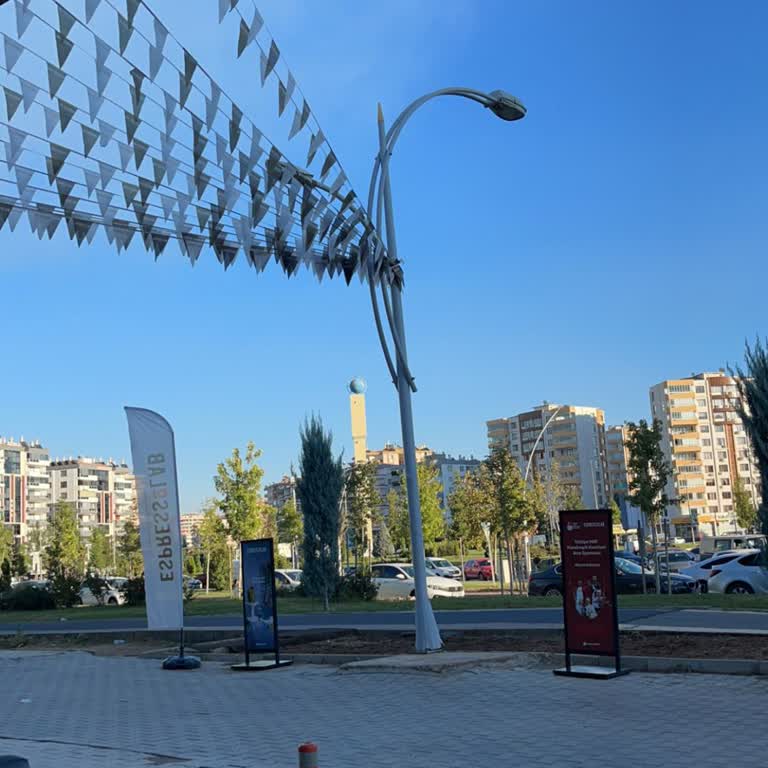 Espressolab'da Kaba Çalışanlar Ve Rahatsız Edici Davranışlar