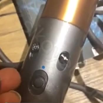 Dyson Airwrap Şekillendirici Düğme Kopması