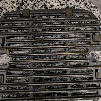 Tefal Air Fry Grill Izgarası Beklenmedik Şekilde Soyuluyor