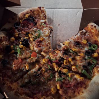 Yanlış Pizza Siparişi Ve Gece Müşteri Hizmetleri Sorunu