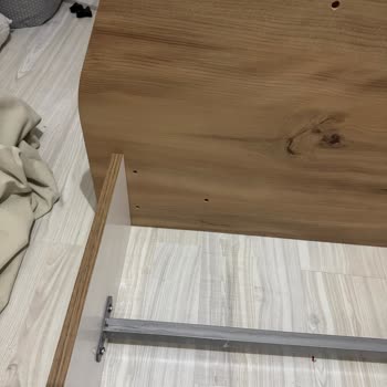 Yanlış Delikler Ve Eksik Desteklerle Gelen Ranza