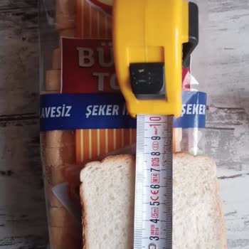UNO Tost Ekmeği: Büyük Boy Yanıltmacası Ve Kalite Sorunu
