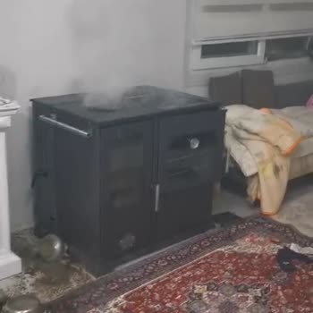 Baba's Soba Yüzünden Ev Duman İçinde Kaldı