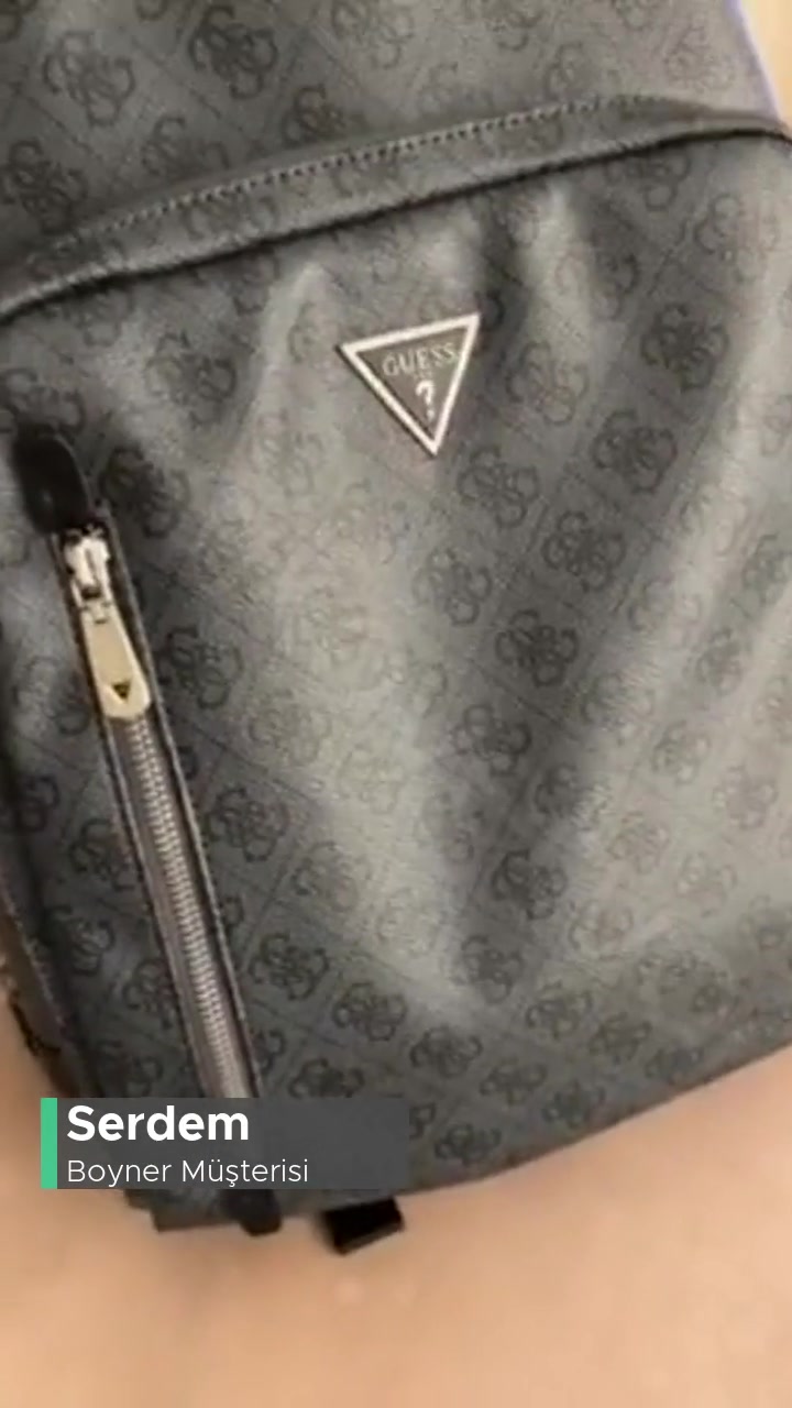 Boyner Guess Sırt Çantası Hatalı Dikim videonun kapak resmi