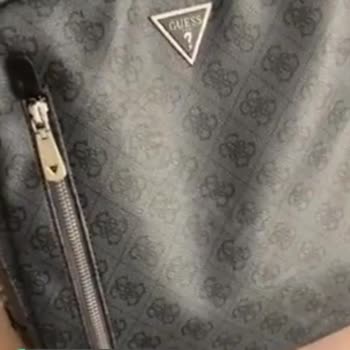 Boyner Guess Sırt Çantası Hatalı Dikim