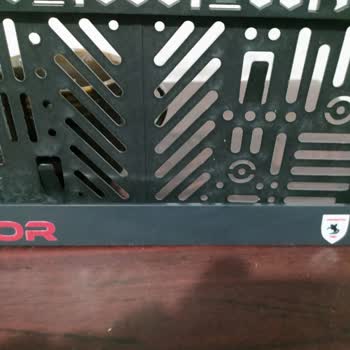 Plakalık Tasarımında Büyük Hayal Kırıklığı