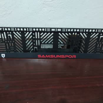 Plakalık Tasarımında Büyük Hayal Kırıklığı